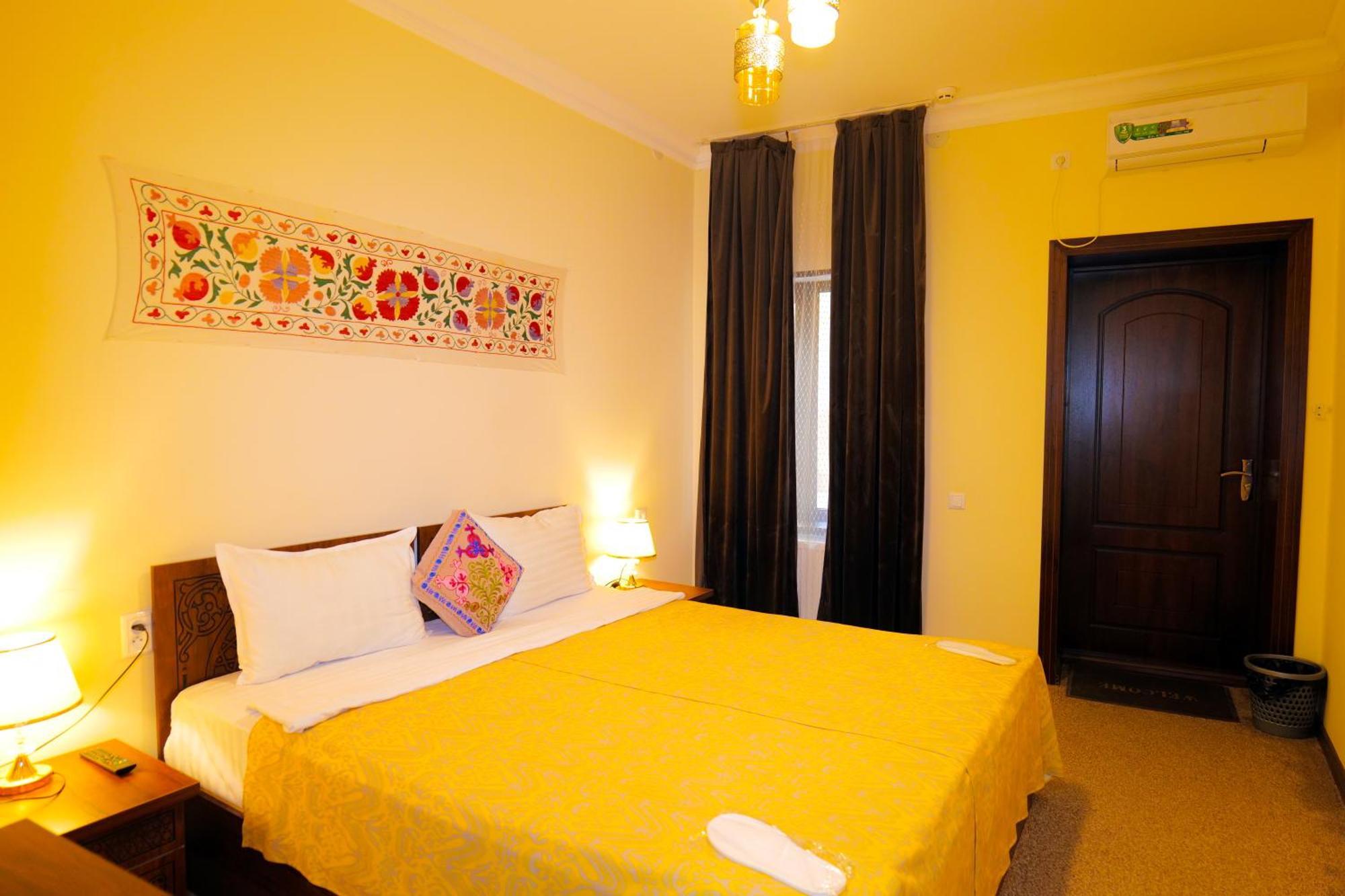 Hotel Saidkasim With A Terrace Bukhara Esterno foto